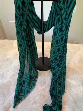 Talbots Green and Navy Geometric Scarf
